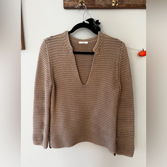 Chloe Sweater size S